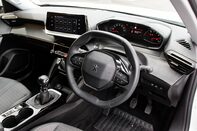 Peugeot 2008 PURETECH S/S ALLURE 4