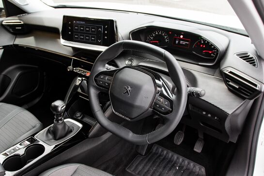 Peugeot 2008 PURETECH S/S ALLURE