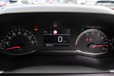 Peugeot 2008 PURETECH S/S ALLURE 15