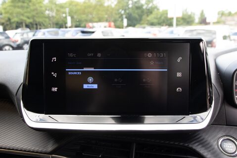 Peugeot 2008 PURETECH S/S ALLURE 23