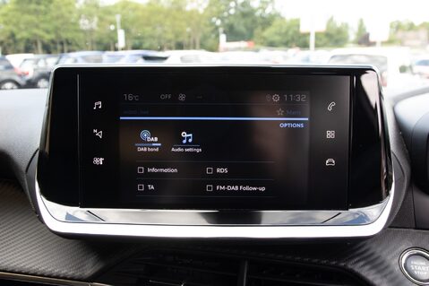Peugeot 2008 PURETECH S/S ALLURE 24