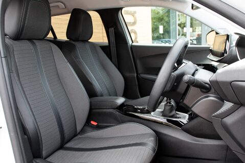 Peugeot 2008 PURETECH S/S ALLURE 30