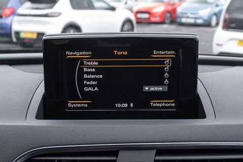 Audi Q3 TDI QUATTRO S LINE PLUS 22