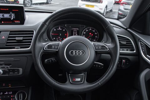 Audi Q3 TDI QUATTRO S LINE PLUS 21