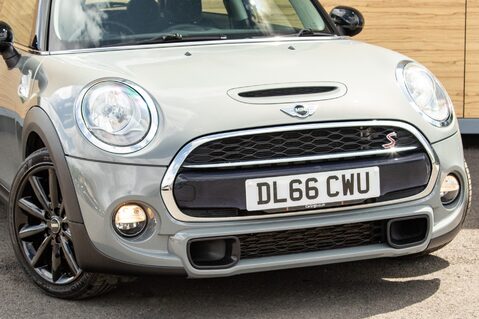 Mini Hatch COOPER S 10