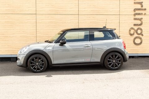 Mini Hatch COOPER S 13