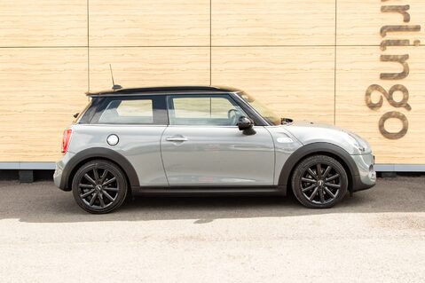 Mini Hatch COOPER S 12
