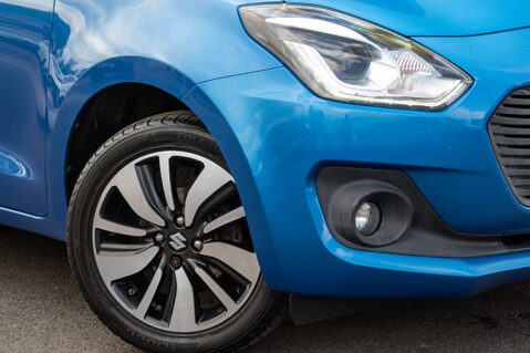 Suzuki Swift SZ5 DUALJET ALLGRIP SHVS MHEV 11