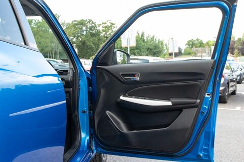 Suzuki Swift SZ5 DUALJET ALLGRIP SHVS MHEV 14