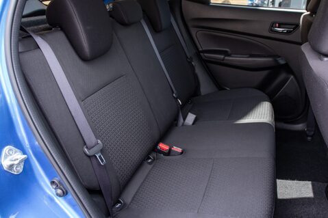Suzuki Swift SZ5 DUALJET ALLGRIP SHVS MHEV 33