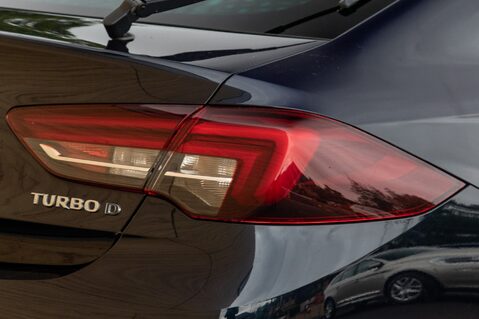 Vauxhall Insignia ELITE NAV 9