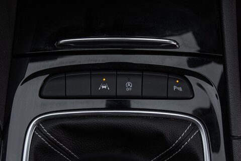 Vauxhall Insignia ELITE NAV 35