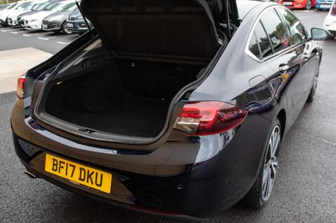 Vauxhall Insignia ELITE NAV 37