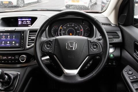 Honda CR-V I-VTEC SE PLUS NAVI 21
