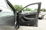 Mercedes-Benz A Class A 180 D AMG LINE PREMIUM 14