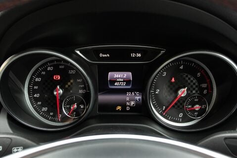 Mercedes-Benz A Class A 180 D AMG LINE PREMIUM 15