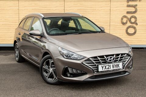 Hyundai i30 T-GDI SE CONNECT MHEV 1