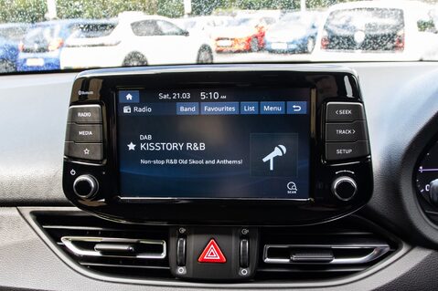 Hyundai i30 T-GDI SE CONNECT MHEV 23