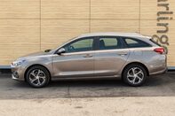 Hyundai i30 T-GDI SE CONNECT MHEV 13