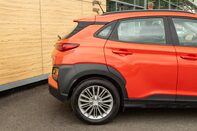 Hyundai KONA SE 7