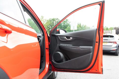 Hyundai KONA SE 14