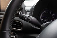 Hyundai KONA SE 17