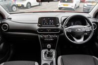 Hyundai KONA SE 3