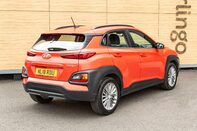 Hyundai KONA SE 2