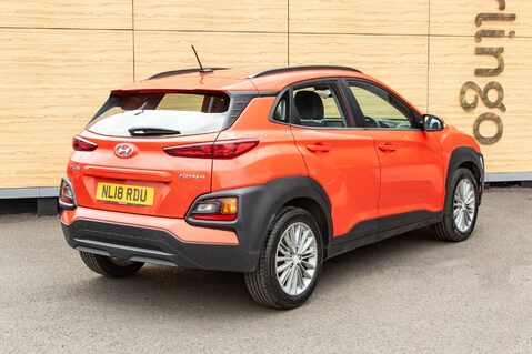 Hyundai KONA SE 2