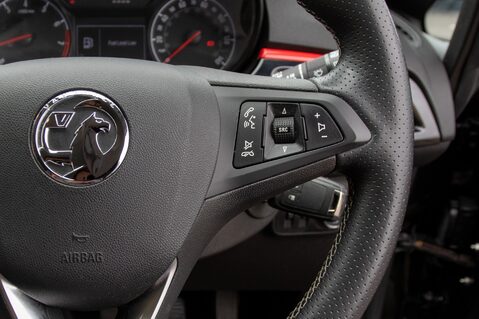 Vauxhall Corsa SRI VX-LINE NAV BLACK S/S 20