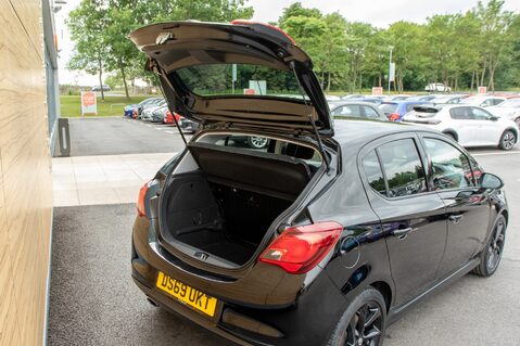 Vauxhall Corsa SRI VX-LINE NAV BLACK S/S 32