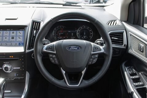Ford Edge TITANIUM TDCI 21