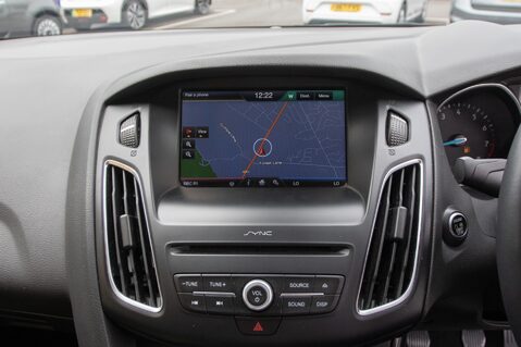 Ford Focus TITANIUM 28