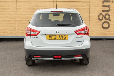 Suzuki SX4 S-Cross SZ5 BOOSTERJET MHEV 6
