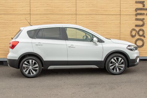 Suzuki SX4 S-Cross SZ5 BOOSTERJET MHEV 12