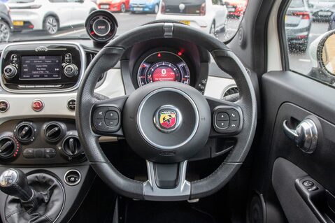 Abarth 500 595 22