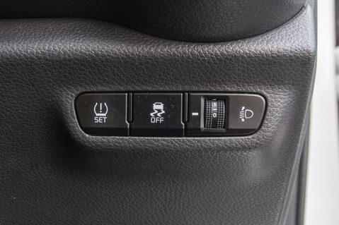 Kia Picanto GT-LINE 16