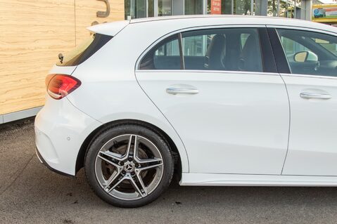 Mercedes-Benz A Class A 200 AMG LINE PREMIUM 7