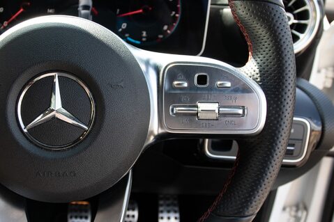 Mercedes-Benz A Class A 200 AMG LINE PREMIUM 19