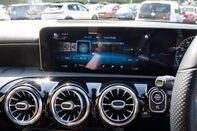 Mercedes-Benz A Class A 200 AMG LINE PREMIUM 23