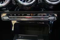 Mercedes-Benz A Class A 200 AMG LINE PREMIUM 30