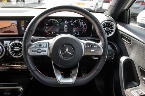 Mercedes-Benz A Class A 200 AMG LINE PREMIUM 20