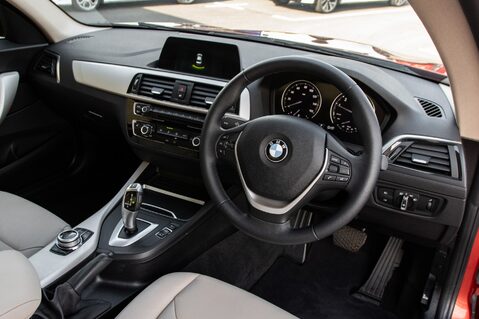 BMW 2 Series 218I SE 4