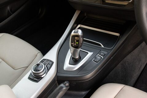 BMW 2 Series 218I SE 30