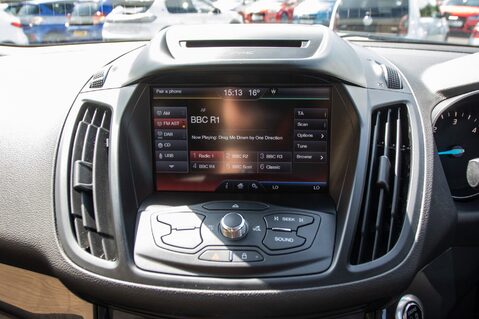 Ford Kuga TITANIUM TDCI 25