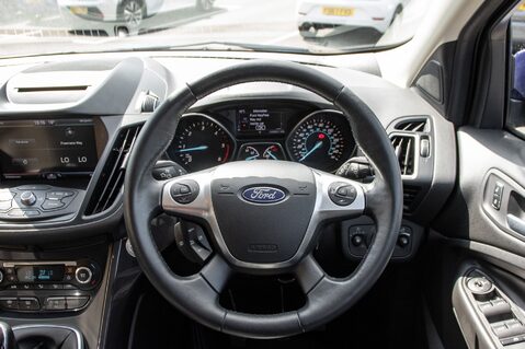 Ford Kuga TITANIUM TDCI 21