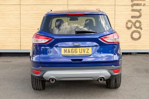 Ford Kuga TITANIUM TDCI 6