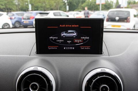 Audi A3 S3 SPORTBACK QUATTRO NAV 23