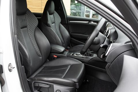 Audi A3 S3 SPORTBACK QUATTRO NAV 30