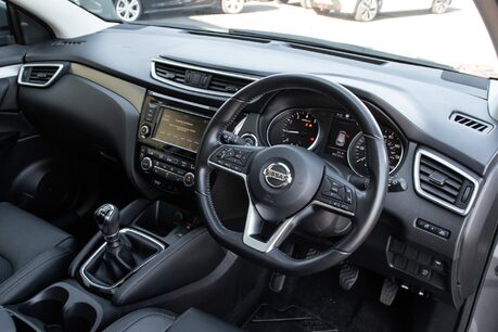 Nissan Qashqai DIG-T TEKNA